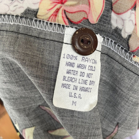 Vintage Hilo Hattie Mens Aloha Shirt Black Pineapple Orchid - Picture 9 of 13